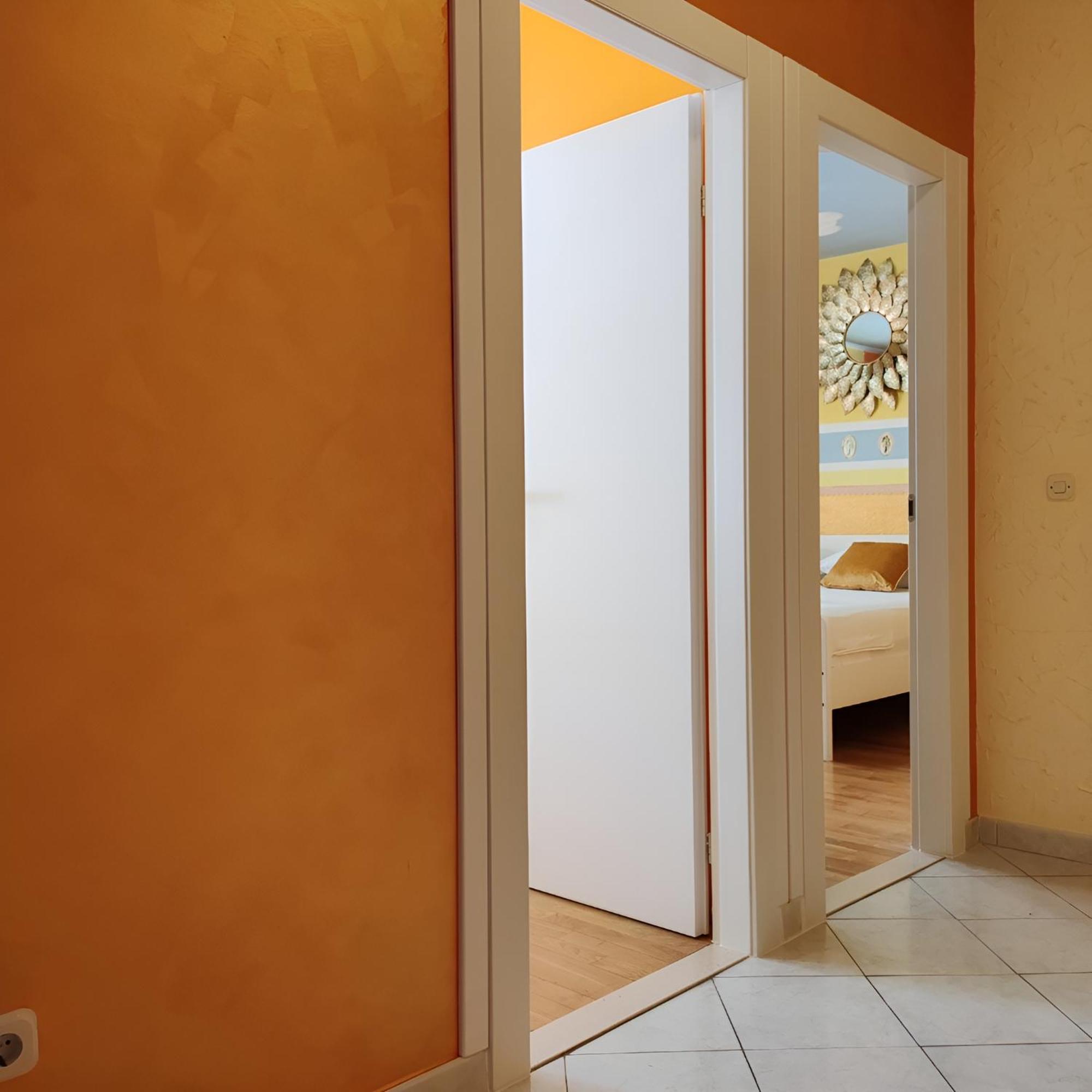 Pia Apartment Dugi Rat Bagian luar foto